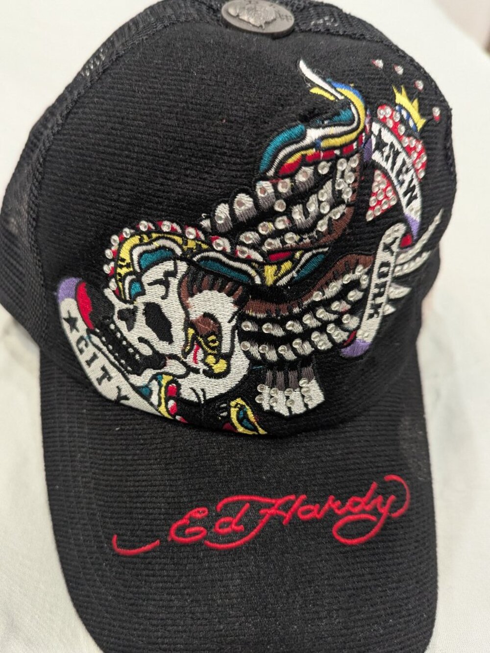 Vintage Don Ed Hardy Black Skull Rhinestone Trucker Hat Y2K Streetwear